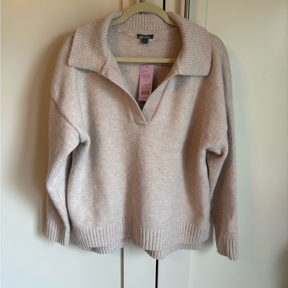 Wild Fable Cream V-Neck Sweater Soft Knit
